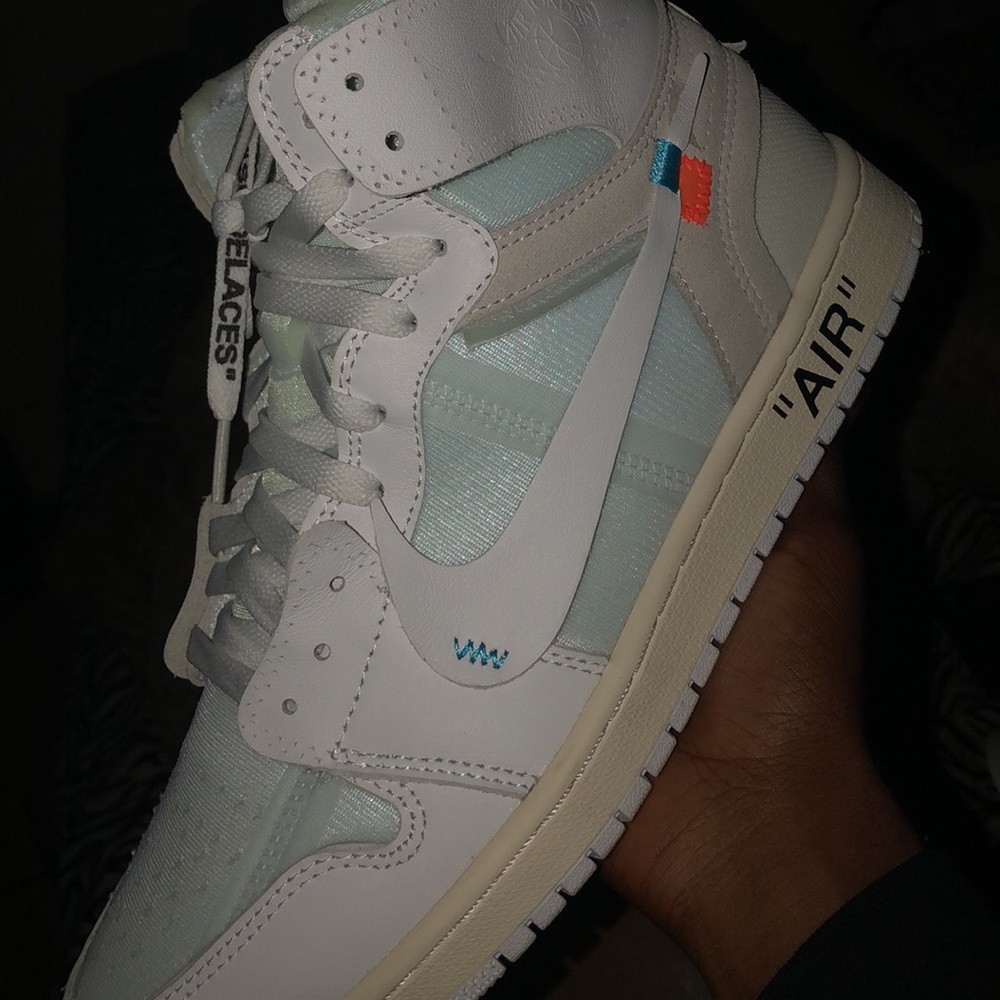 Off-White Jordan 1